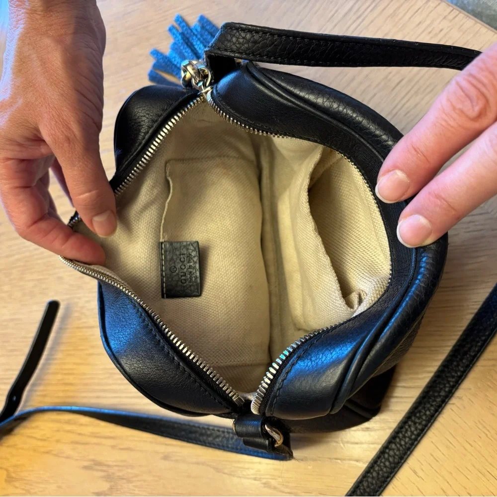 Gucci Black Leather Crossbody Bag - Picture 13 of 16